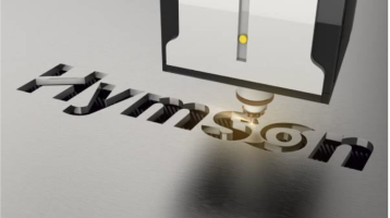 So wählen Sie im Jahr 2025 eine Hochgeschwindigkeits-Faserlaserschneidmaschine aus